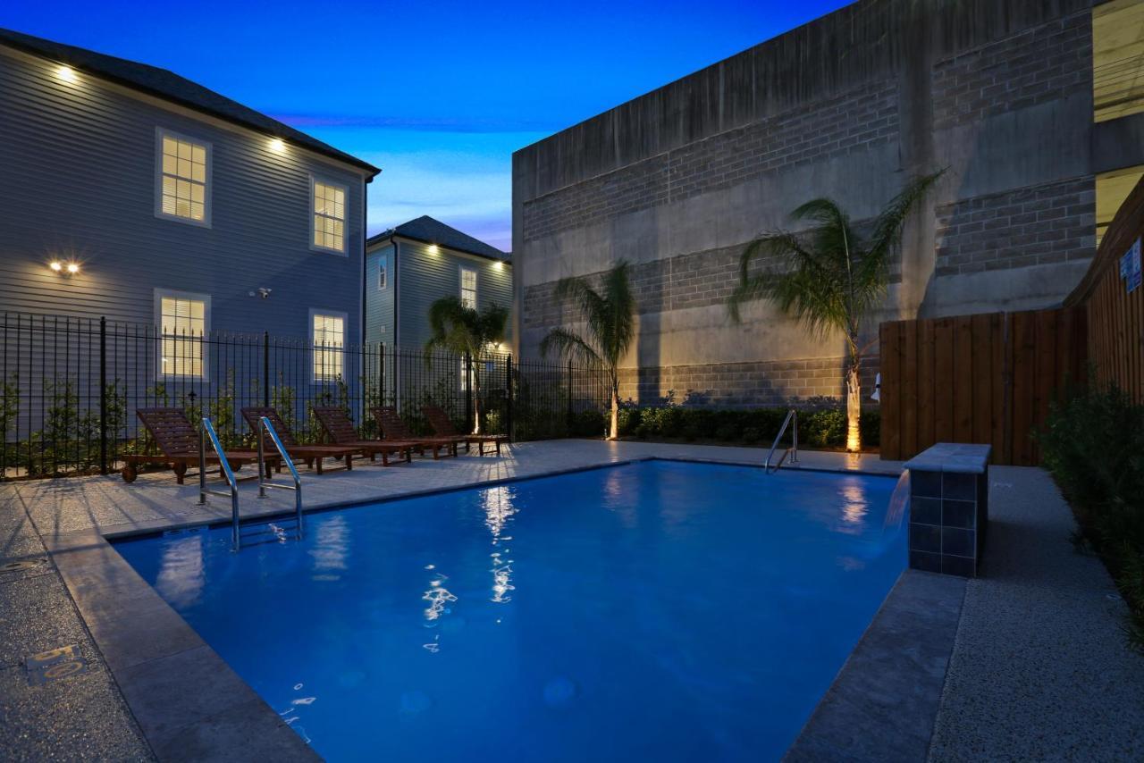Fully Upgraded Urban Retreat With Pool New Orleans